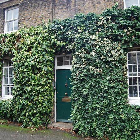 4 St Martins Almshouses Apartman London Kültér fotó